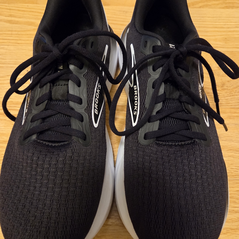 Women's Brooks Glycerin 21 Sneakers W/DNA Loft Black/White Size 10M